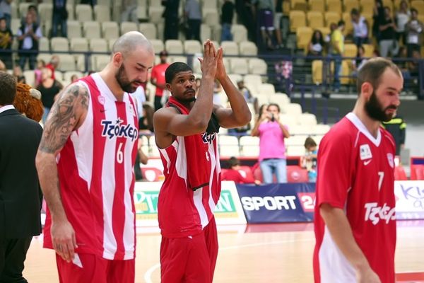 Ολυμπιακός: Ανασύνταξη και ανάκαμψη