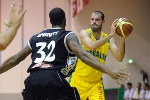 Εκπληκτικός ο Κακιούζης, αλλά...