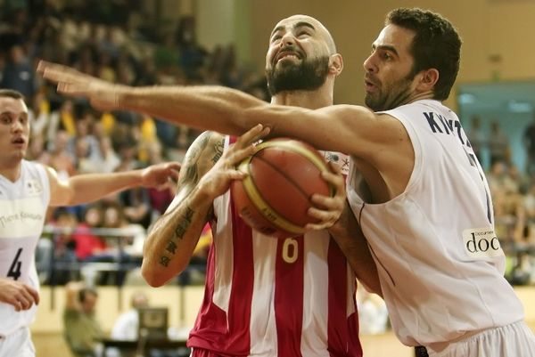 Ολυμπιακός: Οι μεγαλύτερες εκτός έδρας νίκες (video)