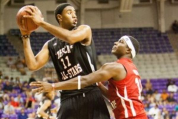 NCAA: Δεύτερη εγγραφή για Ντε Πολ