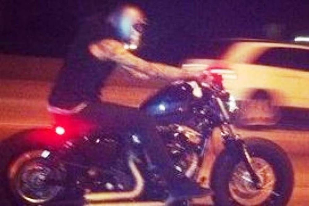 Νεκρός σε τροχαίο τραγουδιστής 