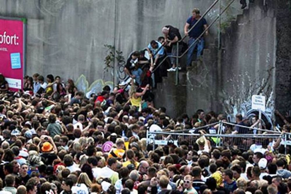 Υπέκυψε 17χρονη που είχε ποδοπατηθεί σε πάρτι 