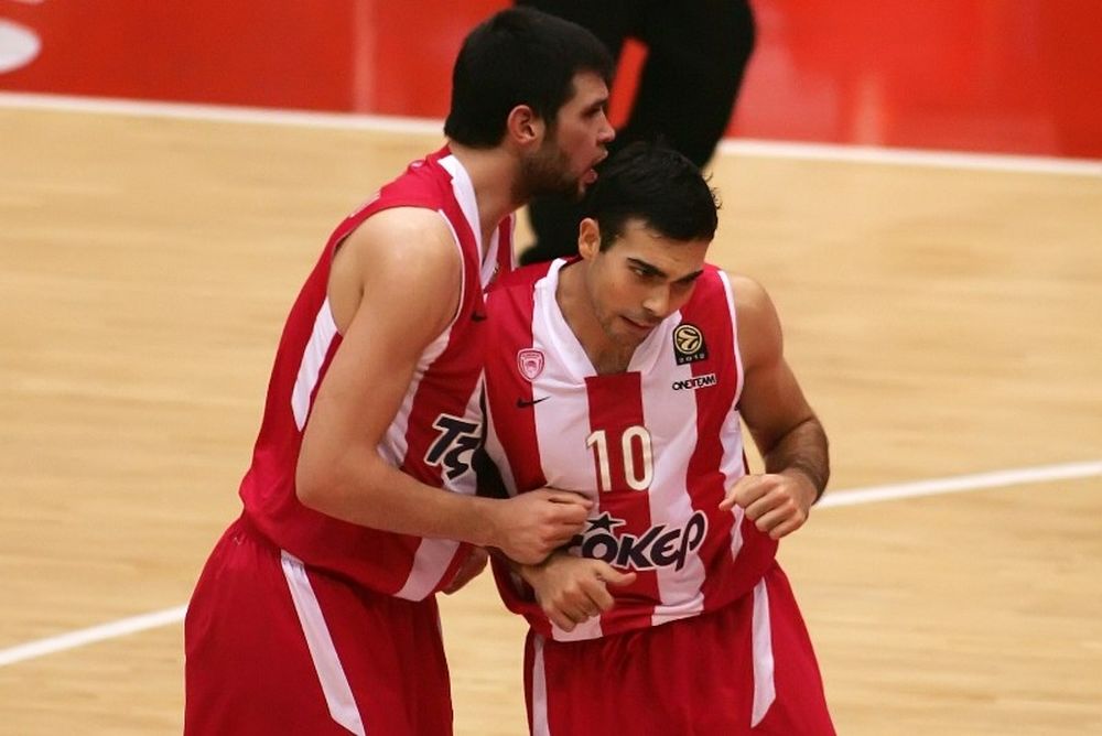 Παρηγοριά στον... Ολυμπιακό! (photos+videos)