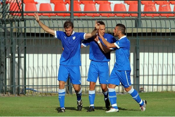 Ήρθε... για να μείνει ο Γάζωρος, 2-0 την Καλλιθέα