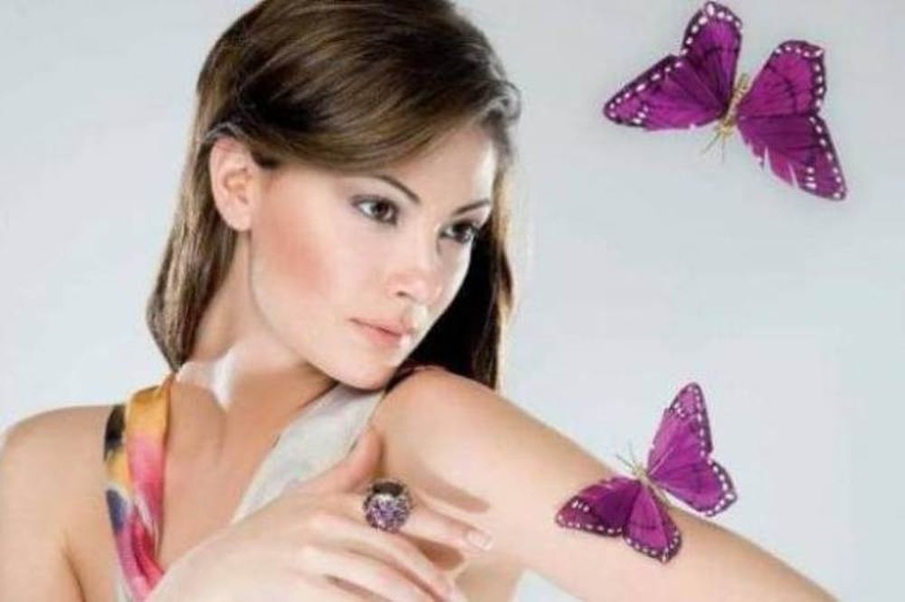 Σοκαρισμένη η Καμπούρη: Αυτόπτης μάρτυρας σε δυστύχημα στην Εθνική