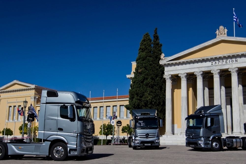 H πρώτη εμφάνιση του νέου Antos στην Ελλάδα (photos)