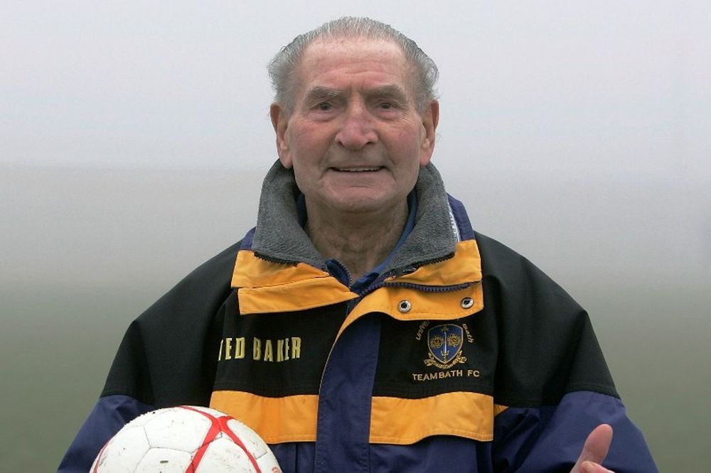 «Έφυγε» ο Άιβορ Πάουελ 