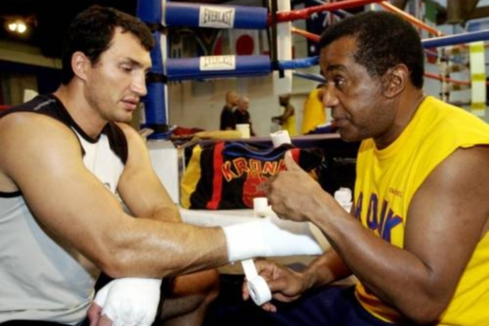 Μποξ: Στη μνήμη του Steward o Klitschko