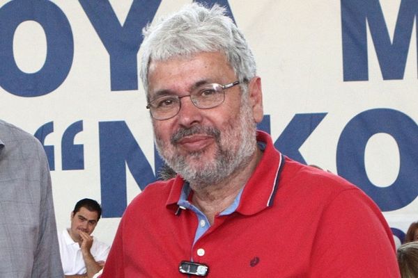 Ίκαρος-Αγγελόπουλος: «Σκέφτομαι να αποχωρήσω»