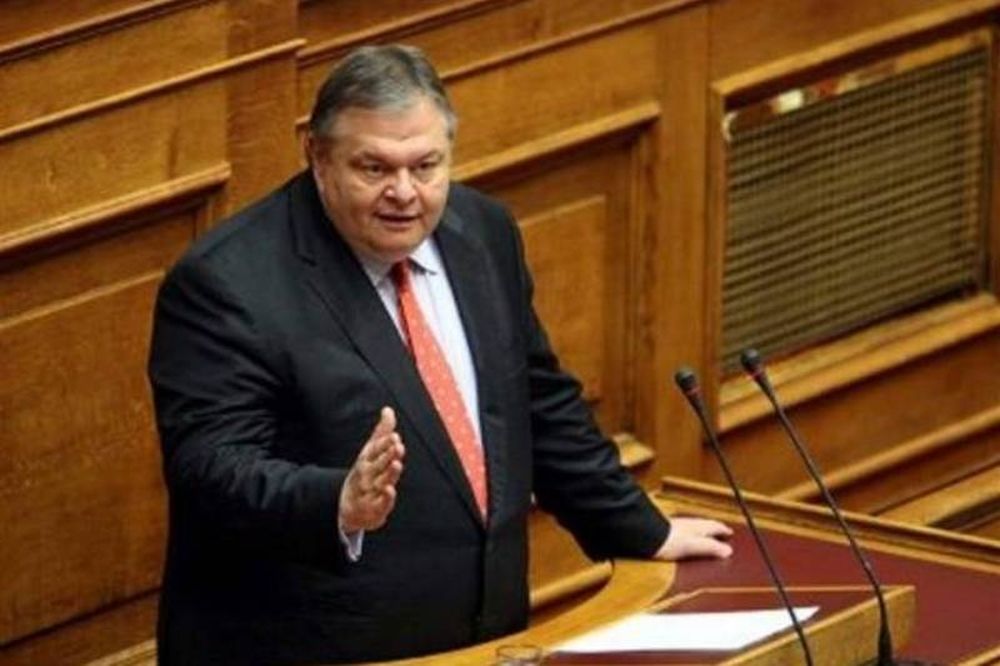 Βενιζέλος: Το ΠΑΣΟΚ «έπεσε» μαζί με τη χώρα. Θα «ανέβουμε» μαζί   