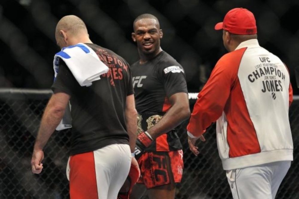 UFC: Έκλεισε το «Jones vs Sonnen»