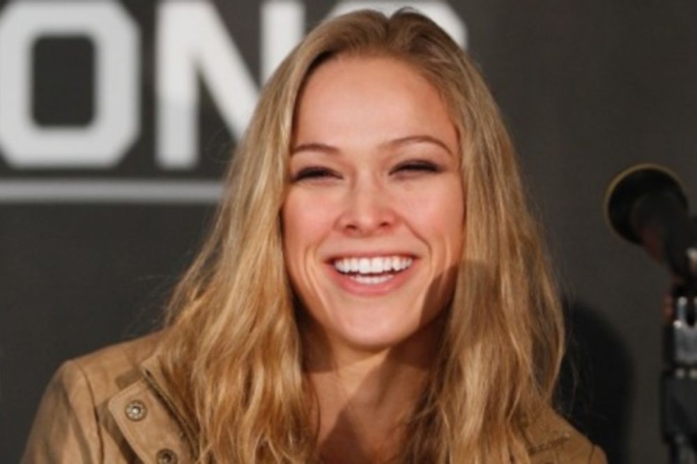 MMA: Η πρώτη γυναίκα στην ιστορία του UFC