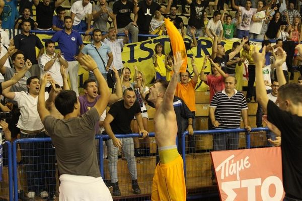 Περιστέρι: «Να μη λείψει κανείς»