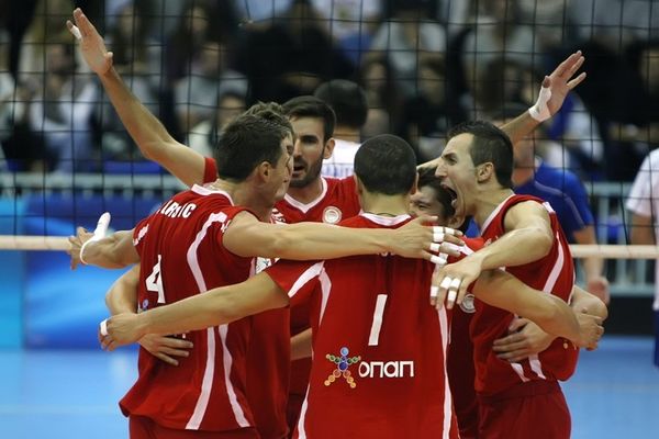 Volleyleague: Ολυμπιακός πέντε… αστέρων!