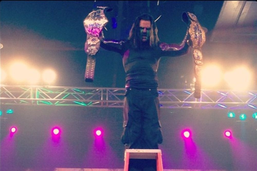 TNA Turning Point: Επιβίωσε ο Jeff Hardy (photos+videos)