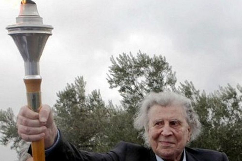 Θεοδωράκης: «Ο αθλητισμός συνδέεται με την ειρήνη»