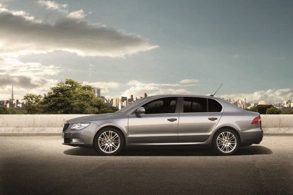 Νέο SKODA Superb με κινητήρα diesel 1.6TDi