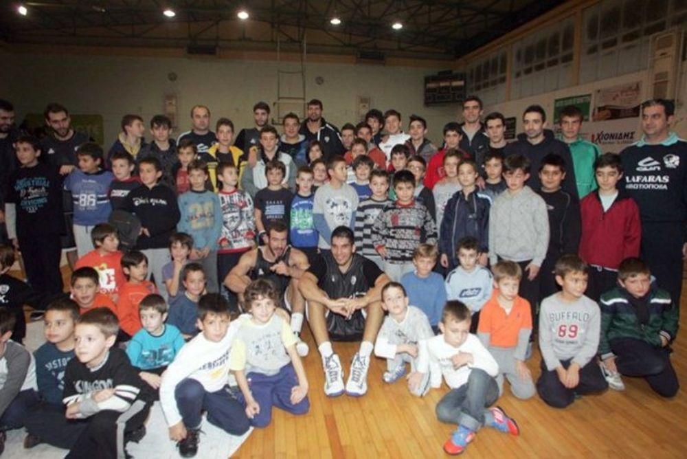 ΠΑΟΚ: Η επίσκεψη στη Νάουσα (video+photos)