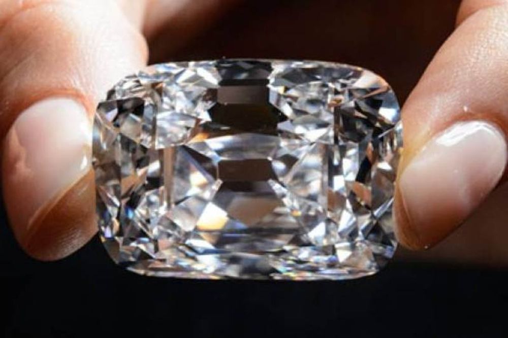 Τιμή ρεκόρ για διαμάντι σε δημοπρασία του Christie’s