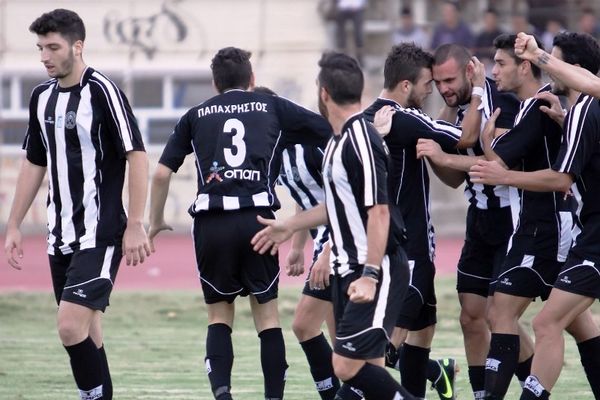 Στη μοναξιά της κορυφής ο Παναιγιάλειος, 1-0 τον Φωστήρα