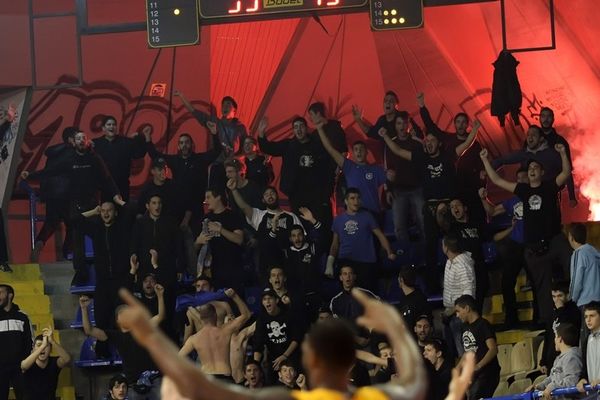 Περιστέρι: «Όσο έχω εσένα, δε φοβάμαι κανένα!»