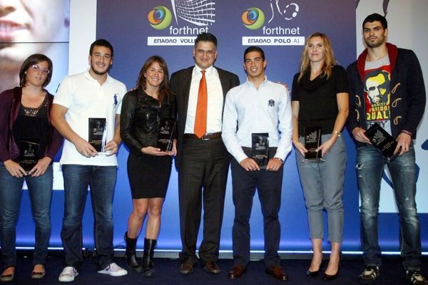 Η βράβευση των κορυφαίων σε βόλεϊ και πόλο από τη Forthnet
