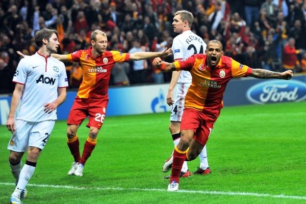 Ζωντανή η Γαλατά, 1-0 τη Μάντσεστερ (video)