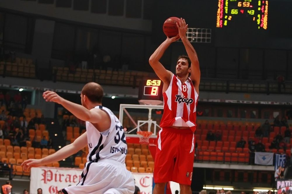 Περπέρογλου: «Από την άμυνα ξεκίνησαν όλα»