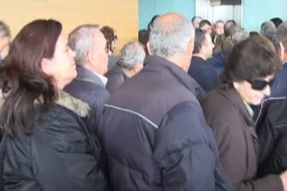 Εισβολή στα κεντρικά γραφεία της Νέας Δημοκρατίας 