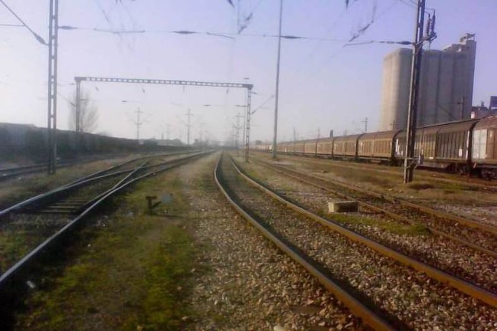 Τραγωδία στο Δομοκό! Πήδηξε στις ράγες του τρένου και διαμελίστηκε!