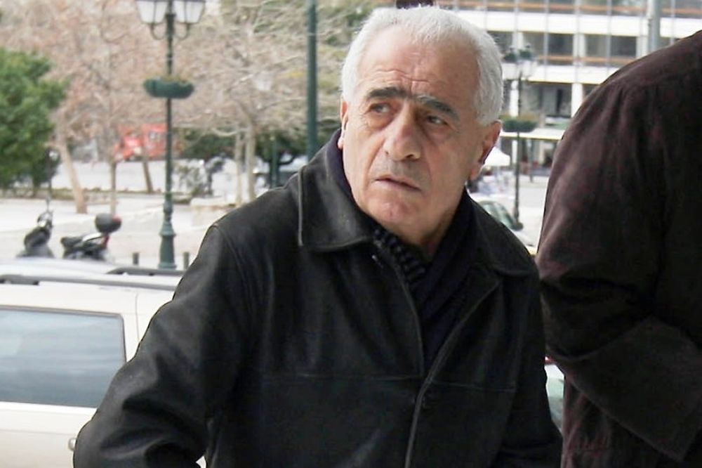 Παπαϊωάννου: «Η ΑΕΚ θέλει να βρει έναν Μαύρο, να βάζει γκολ»