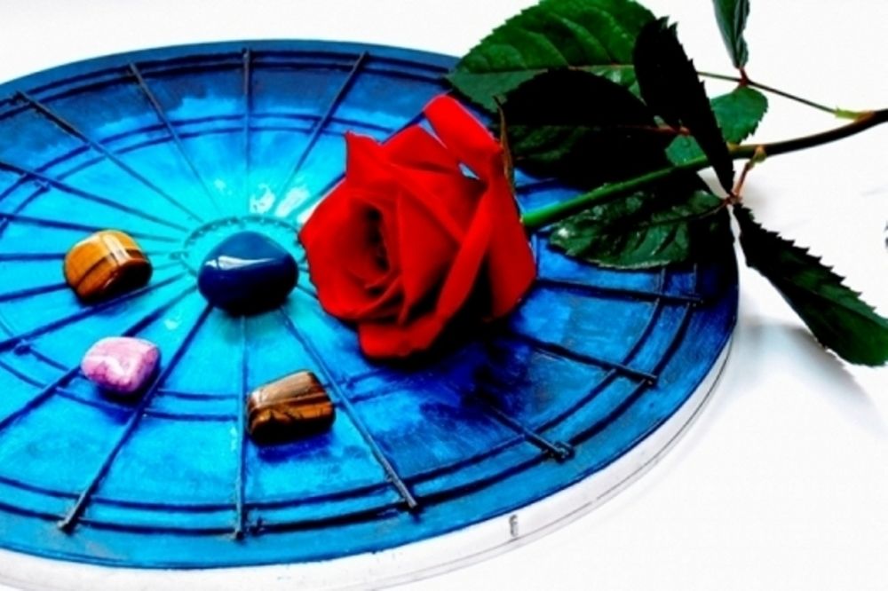 Ερωτική εβδομάδα για όλα τα ζώδια 