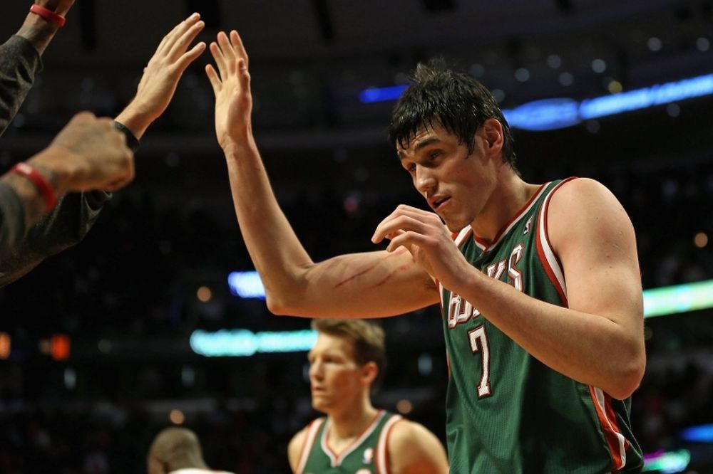 Μιλγουόκι Μπακς: Από το -27 στο «United Center» (video)