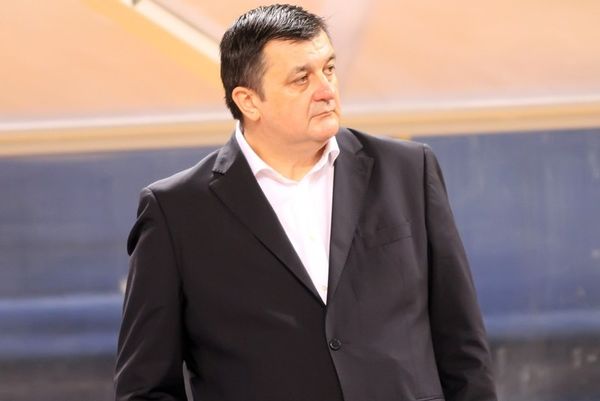 Πέτροβιτς: «Η Ούνιξ θα παίξει για να νικήσει τον Πανιώνιο»