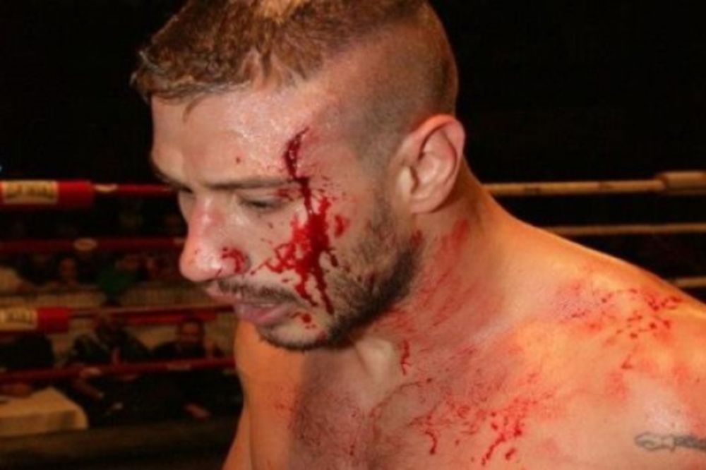 K-1: Ατυχία για Κακαρίκο