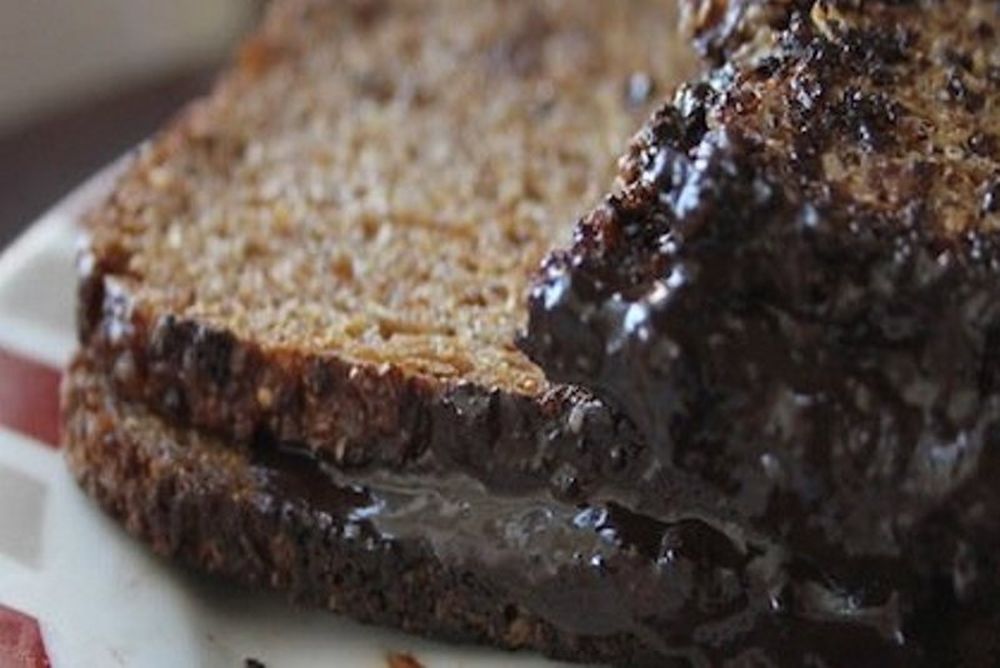 Λαχταριστό (και υγιεινό) τοστ σοκολάτας