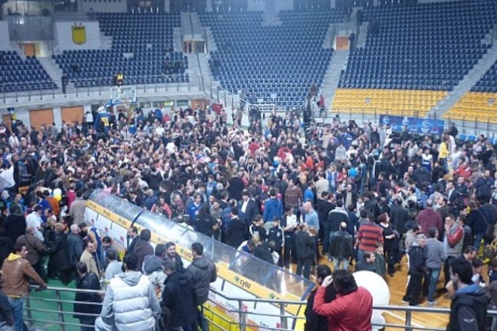 Φιλικό Βετεράνων: Ξύπνησαν μνήμες στο Αλεξάνδρειο (videos)