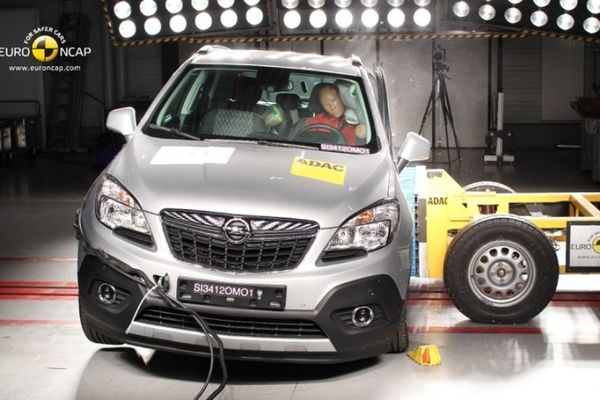 Πέντε Αστέρια Euro NCAP στο Opel Mokka