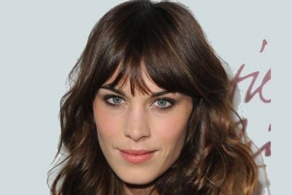 Αντιγράψτε το look: το smoky μακιγιάζ της Alexa Chung