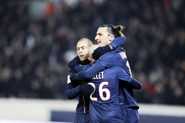 Απάντησε με τεσσάρα η Παρί (video)