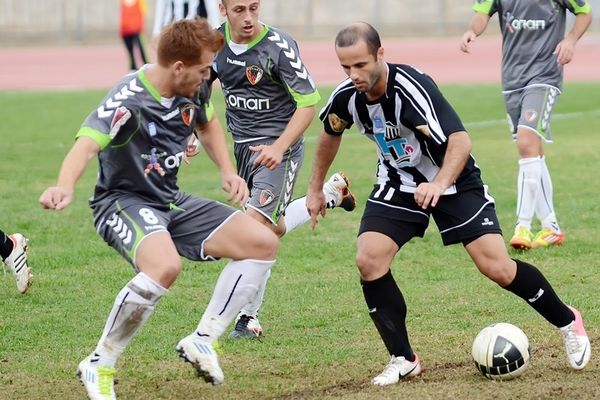 Επέστρεψε στις νίκες η Κόρινθος, 2-0 τη Γλυφάδα