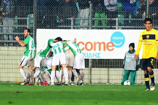 Εκμεταλλεύτηκε τα «δώρα» ο Πανθρακικός, 1-0 την ΑΕΚ (photos)