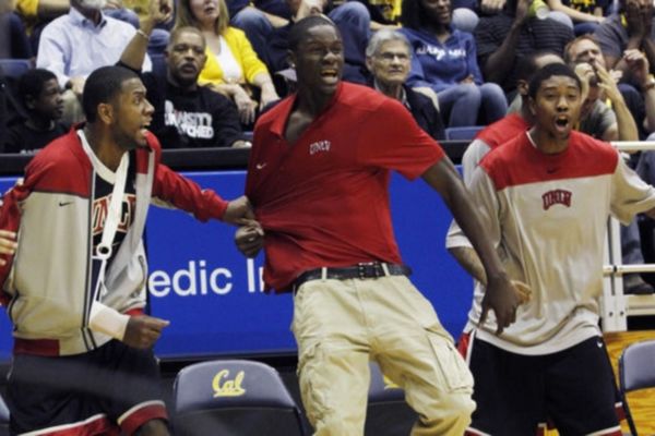 NCAA: Στο 7-1 το Λας Βέγκας (videos)