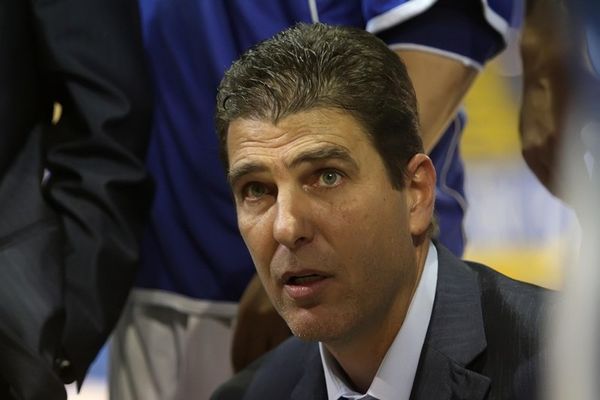 Πανελευσινιακός: Προτεραιότητα ο σέντερ