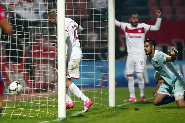 Νίκησε τον Πανιώνιο (2-1) και τα... δοκάρια ο Ολυμπιακός (photos)