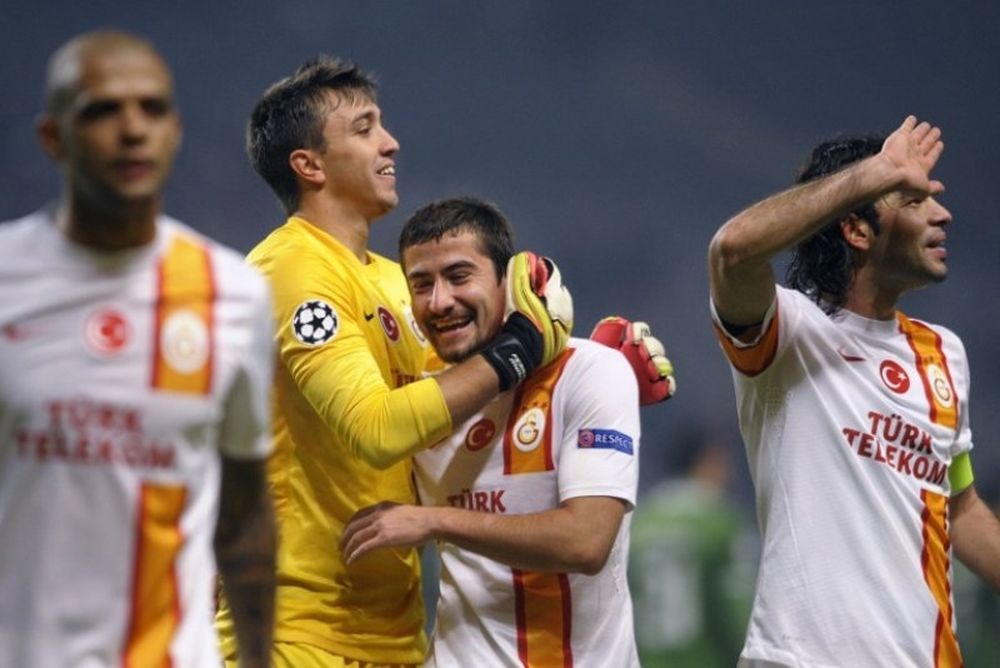 Στη Γαλατασαράι το ντέρμπι, 2-1 την Φενερμπαχτσέ (video)