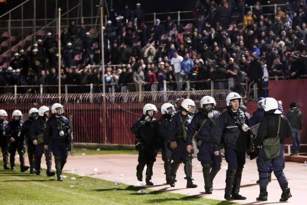 «Φτάνει πια. Αναλάβετε τις ευθύνες σας»