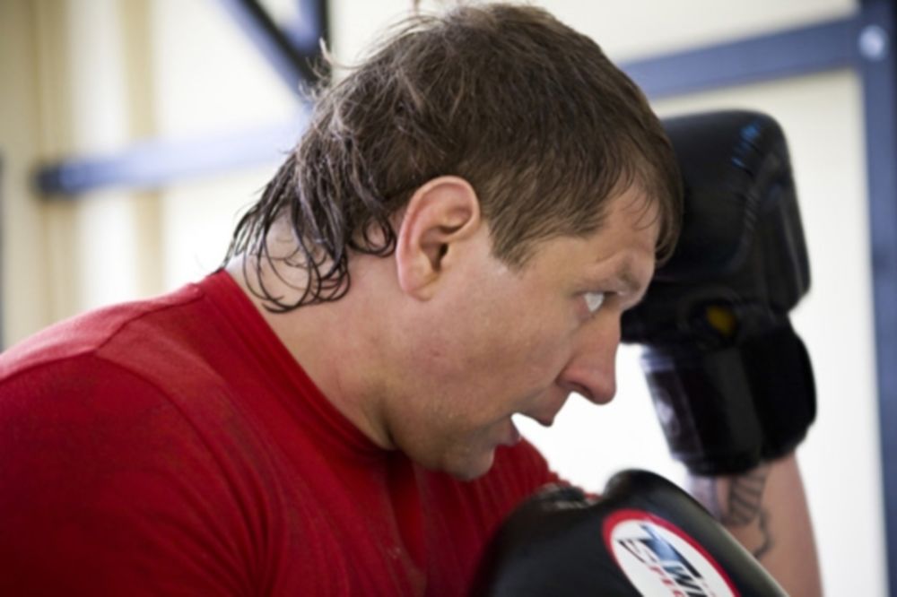 MMA: Σταμάτησε ο Aleksander Emelianenko