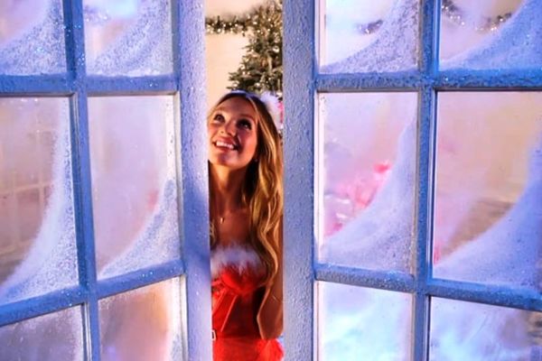 Το δώρο από τους αγγέλους της Victoria’s Secret (photos+video)