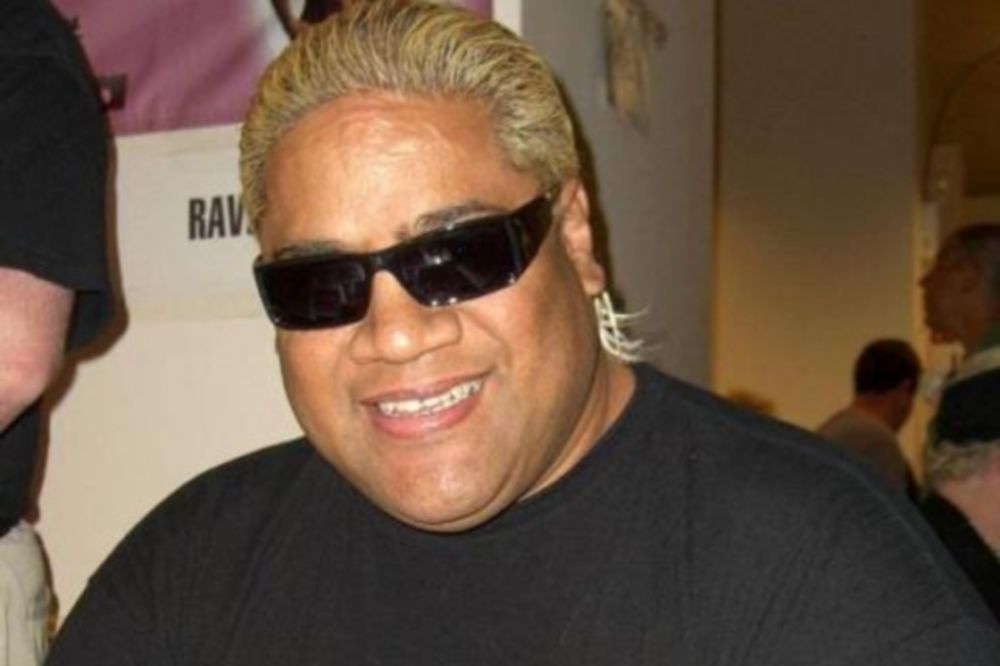WWE: Προσθήκη μαθητή του Rikishi